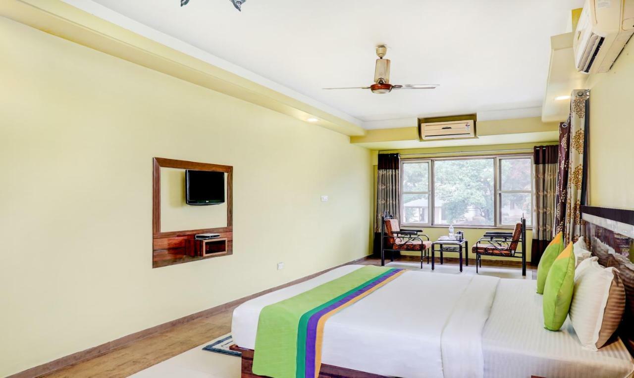 Mountview Resort & Spa Лонавала Екстериор снимка